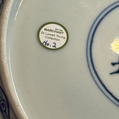 An extremely rare pair of Chinese blue and white 'Foreigners Presenting Treasures' plates — photo 18