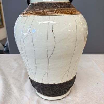An unusual Chinese Nanking vase decorated with various glazes — photo 14