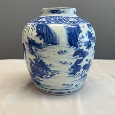An unusual Chinese blue and white 'Deer' ewer — foto 2