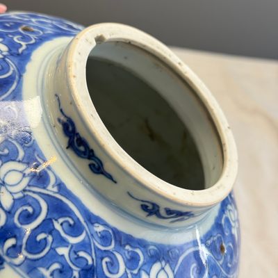 An unusual Chinese blue and white 'Deer' ewer — foto 24