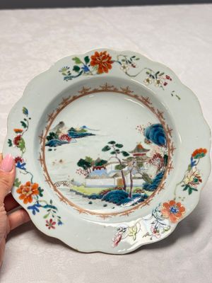 Four Chinese famille rose 'Riverscape' plates — 照片 12