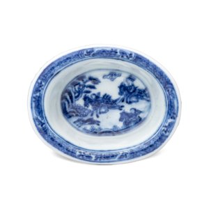 Three Chinese blue and white reticulated salts after European silver models — foto 24