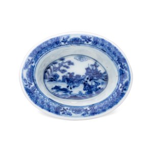 Three Chinese blue and white reticulated salts after European silver models — foto 8
