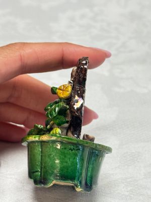 Three Chinese famille verte sancai biscuit 'Jardinière' incense stick holders — photo 5