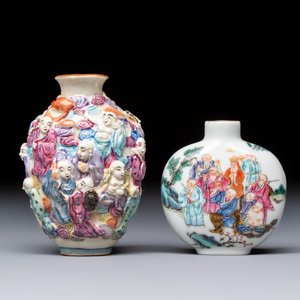 Two Chinese famille rose '18 Luohan' snuff bottles — foto 4