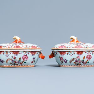 A 158-piece Chinese famille rose service with floral 'Lowestoft' design, Qianlong — 照片 28