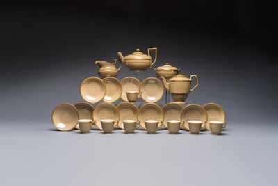 A 24-piece English Spode mocha-ground and gilt coffee and tea service, 19th C.