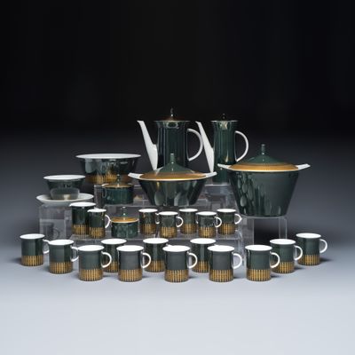 A 28-piece Rosenthal porcelain tea and coffee service in the ‘Palais’ pattern, Germany, 20th C.