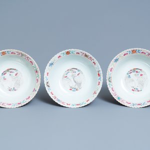 A 56-piece Chinese famille rose service for the Straits or Peranakan market, 19th C. — photo 32