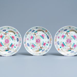 A 56-piece Chinese famille rose service for the Straits or Peranakan market, 19th C. — photo 4