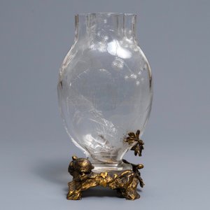 A Baccarat and Escalier de Cristal Art Nouveau vase on gilt bronze foot, Paris, ca. 1920 — photo 3