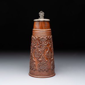 A Beauvais stoneware tankard, France, 19th C. — photo 3