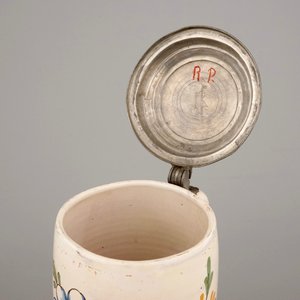A beer stein with pewter lid and floral decoration, 18th C., Germany — 照片 6