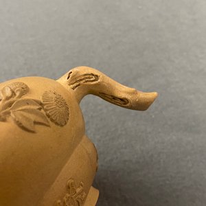A bichrome Chinese Yixing stoneware teapot and cover with applied design, Kangxi — photo 9