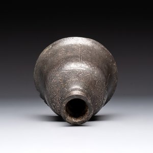 A bidri hookah base for the Ottoman market, India, 1st half 19th C. — photo 4