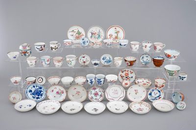 A big lot of Chinese cups and saucers, famille rose and blue & white, Kangxi and later (68 pcs. total)