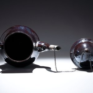 A black-glazed pottery coffeepot, teapot, milk jug and a bowl, Namur, 18th C. — foto 19