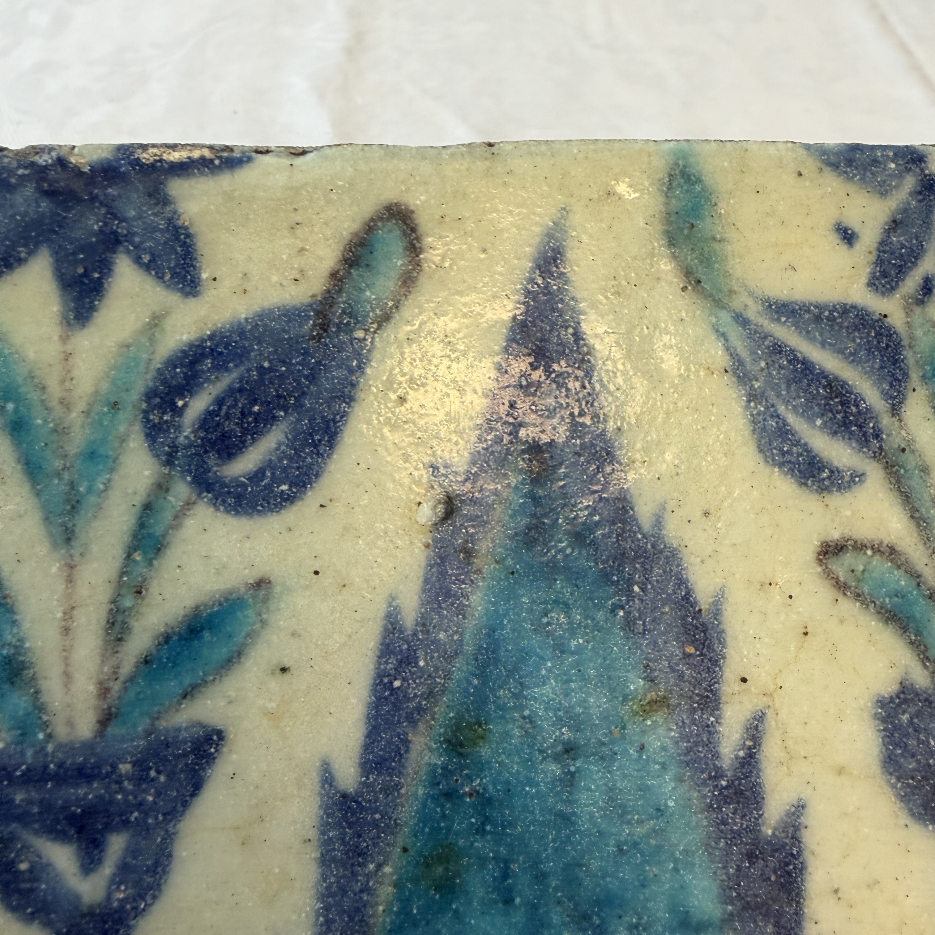 A blue and turquoise Damascus pottery tile with cypress trees — photo 3