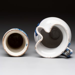 A blue and white albarello, a jug and a small jar, Italy, 17/18th C. — foto 13