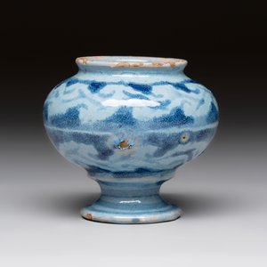 A blue and white albarello, a jug and a small jar, Italy, 17/18th C. — foto 3