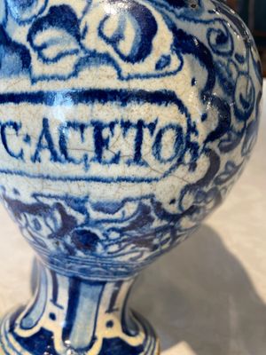 A blue and white Antwerp maiolica 'a foglie' wet drug jar, 2nd half 16th C. — 照片 14