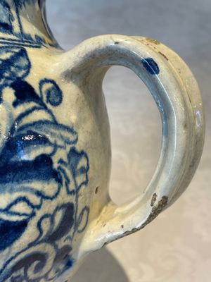 A blue and white Antwerp maiolica 'a foglie' wet drug jar, 2nd half 16th C. — 照片 20