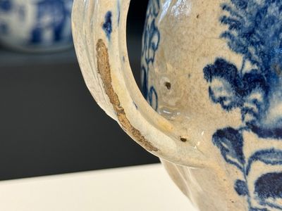 A blue and white Antwerp maiolica 'a foglie' wet drug jar, 2nd half 16th C. — 照片 2