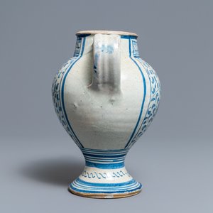 A blue and white Antwerp maiolica wet drug jar, 2nd half 16th C. — photo 5