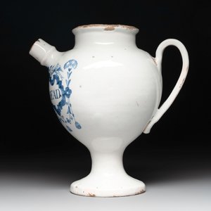 A blue and white Brussels faience drug or syrup jar, inscribed 'S.PAPAV.RHEAD.', ca. 1700 — photo 2