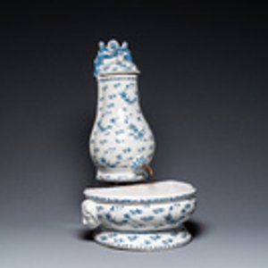A blue and white Brussels faience fountain with basin, 18th C. — 照片 2