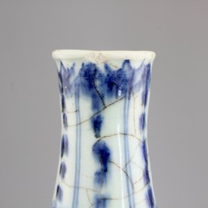 A blue and white Chinese porcelain bottle vase, Wan-Li, Ming Dynasty — foto 7