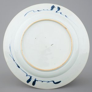 A blue and white Chinese porcelain bowl and a plate, Kangxi — 照片 3