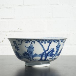 A blue and white Chinese porcelain bowl with "Long Elizas", Kangxi, ca. 1700 — photo 13