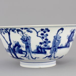 A blue and white Chinese porcelain bowl with "Long Elizas", Kangxi, ca. 1700 — photo 6