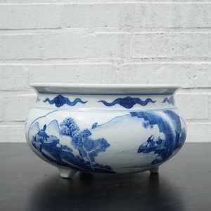 A blue and white Chinese porcelain censer, Kangxi, ca. 1700 — photo 10