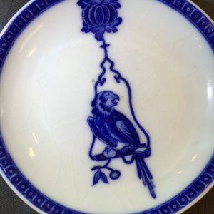 A blue and white Chinese porcelain cup and saucer: "The parrot on the perch", Qianlong, ca. 1740 — 照片 12