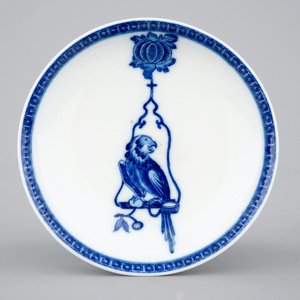 A blue and white Chinese porcelain cup and saucer: "The parrot on the perch", Qianlong, ca. 1740 — 照片 2