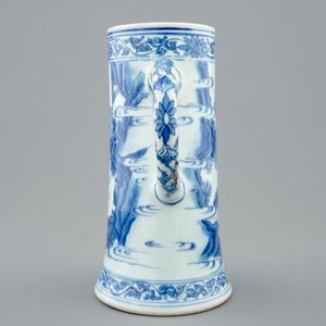 A blue and white Chinese tankard, Transitional period, 1620-1683 — photo 5