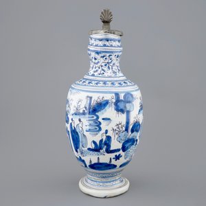 A blue and white chinoiserie jug with pewter lid, Haarlem, first half 17th C. — 照片 5