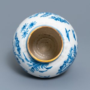 A blue and white Delftware chinoiserie jar, London or Frankfurt, late 17th C. — photo 5