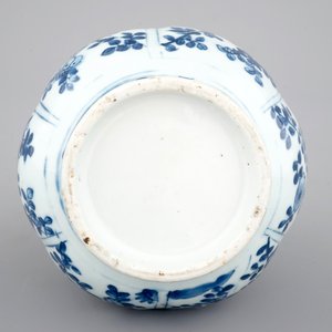 A blue and white double gourd vase, Ming dynasty, Wan-Li (1573-1619) — 照片 6