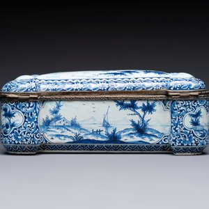 A blue and white Dutch Delft bronze-mounted casket, 19th C. — photo 6