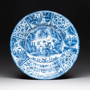 A blue and white Dutch Delft chinoiserie dish, 17th C. — photo 1