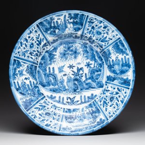A blue and white Dutch Delft chinoiserie dish, 17th C. — photo 1