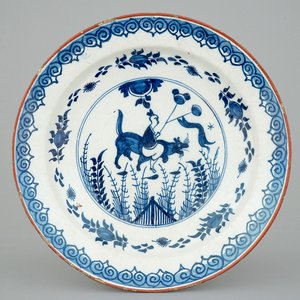 A blue and white Dutch Delft chinoiserie dish, 18th C. — 照片 1