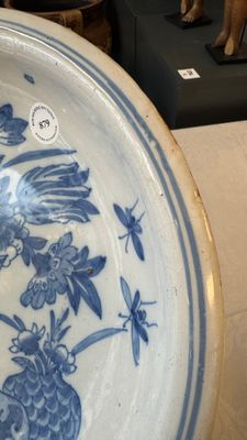 A blue and white Dutch Delft chinoiserie dish with flower vases and insects — photo 5