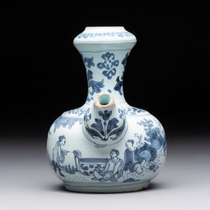 A blue and white Dutch Delft chinoiserie kendi, 17th C. — 照片 4