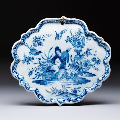 A blue and white Dutch Delft 'Chinoiserie' plaque with an elegant lady, 18th C.