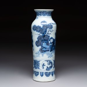 A blue and white Dutch Delft chinoiserie rouleau vase, 17th C. — 照片 4