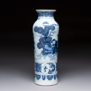 A blue and white Dutch Delft chinoiserie rouleau vase in Transitional style — 照片 4